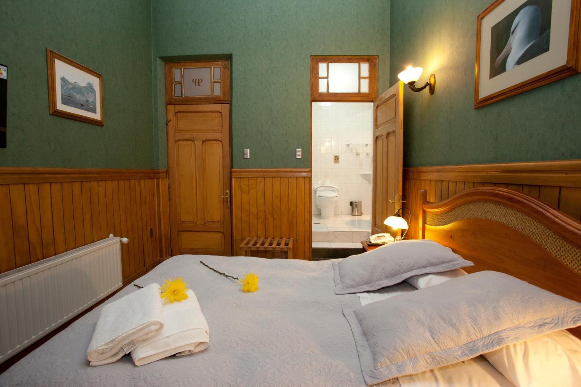 Hotel Plaza Punta Arenas Extérieur photo