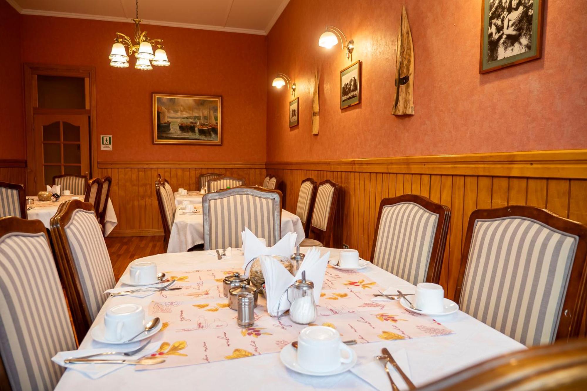 Hotel Plaza Punta Arenas Extérieur photo