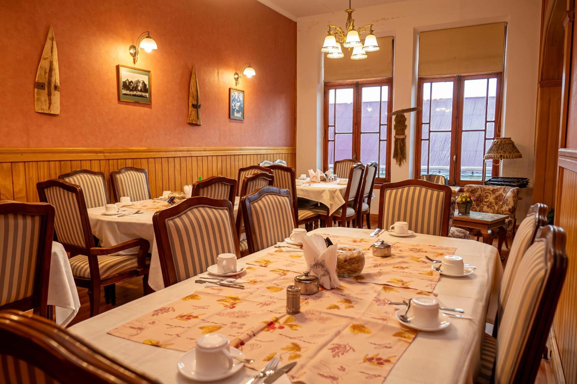 Hotel Plaza Punta Arenas Extérieur photo