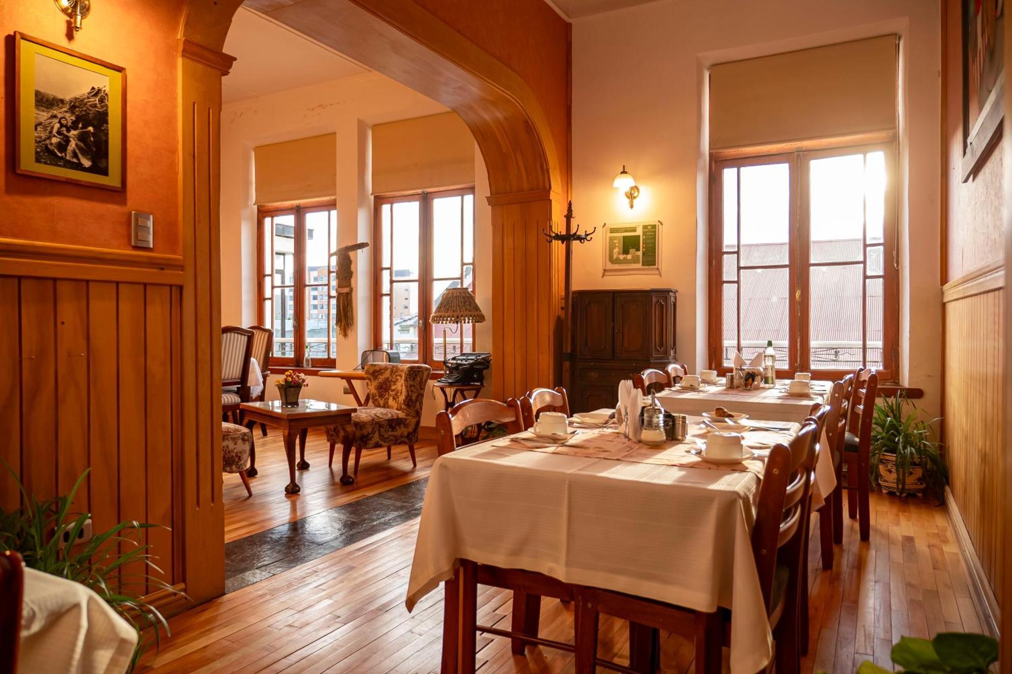 Hotel Plaza Punta Arenas Extérieur photo