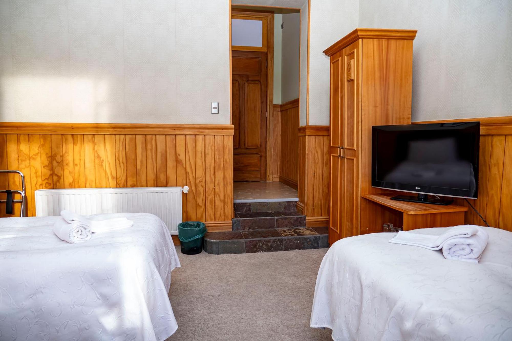 Hotel Plaza Punta Arenas Extérieur photo