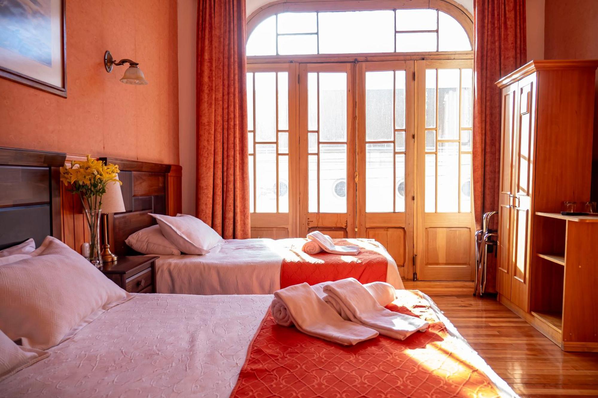 Hotel Plaza Punta Arenas Extérieur photo