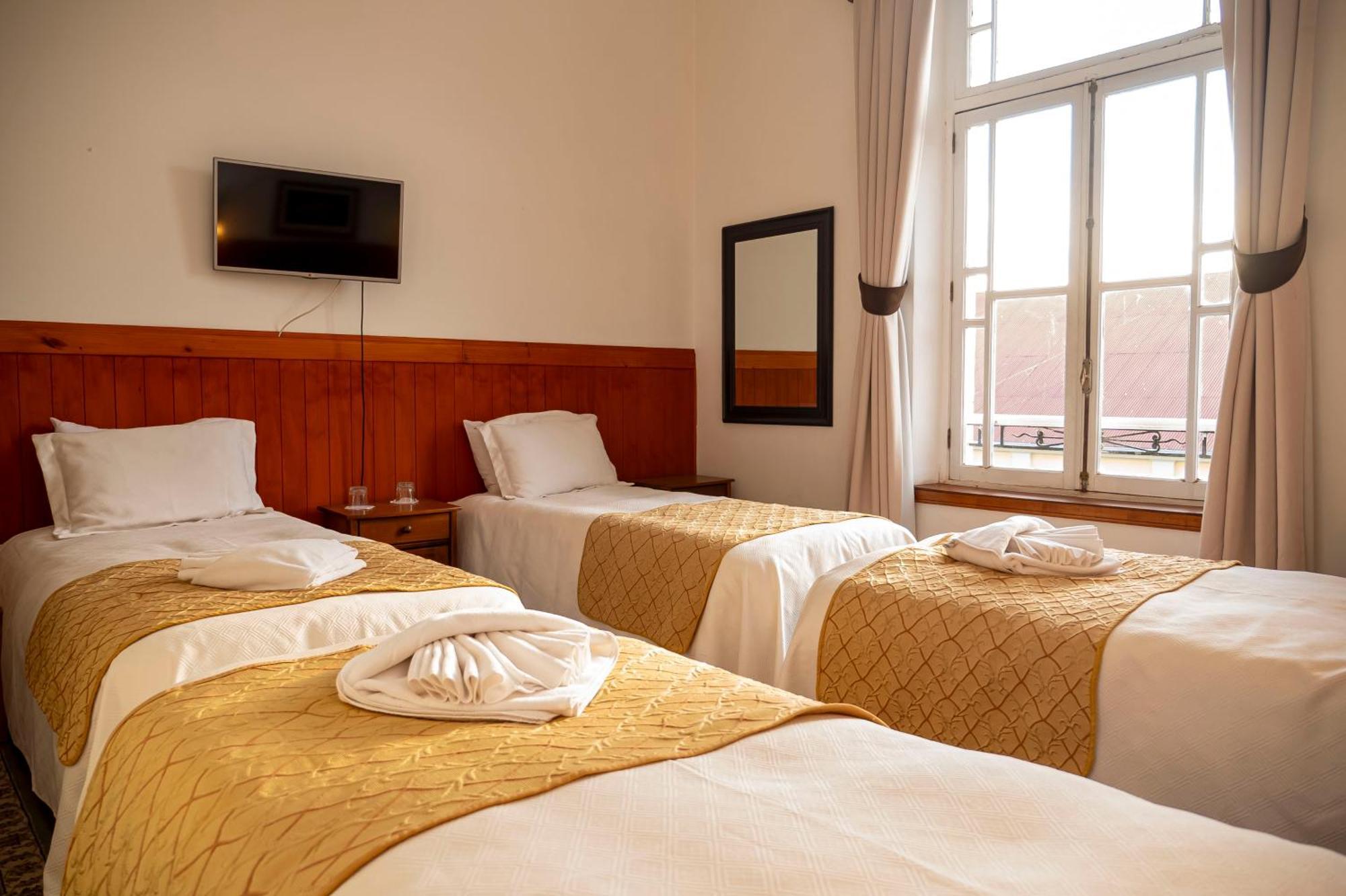 Hotel Plaza Punta Arenas Extérieur photo