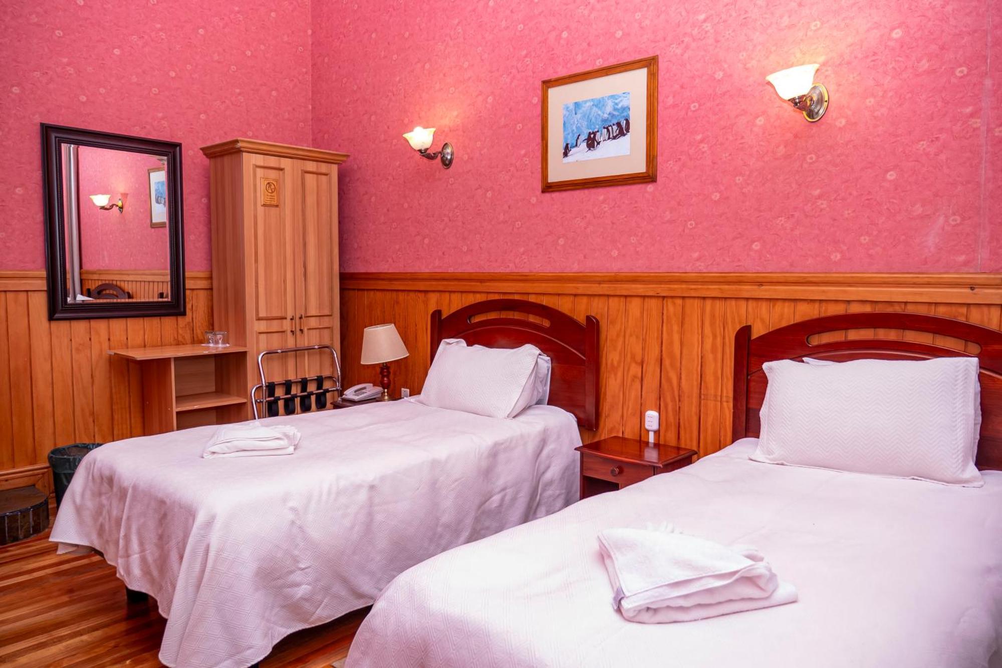 Hotel Plaza Punta Arenas Extérieur photo