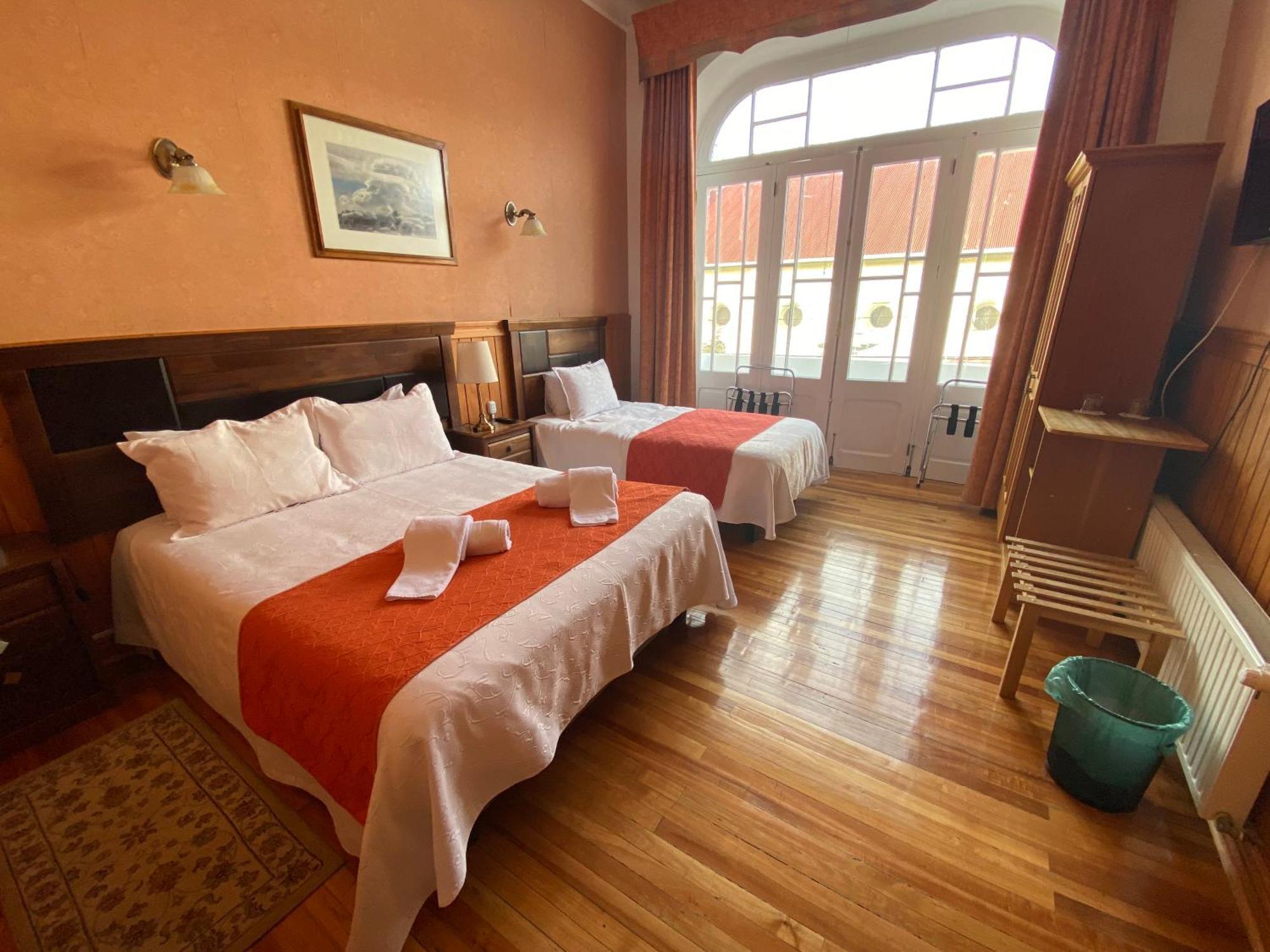 Hotel Plaza Punta Arenas Extérieur photo