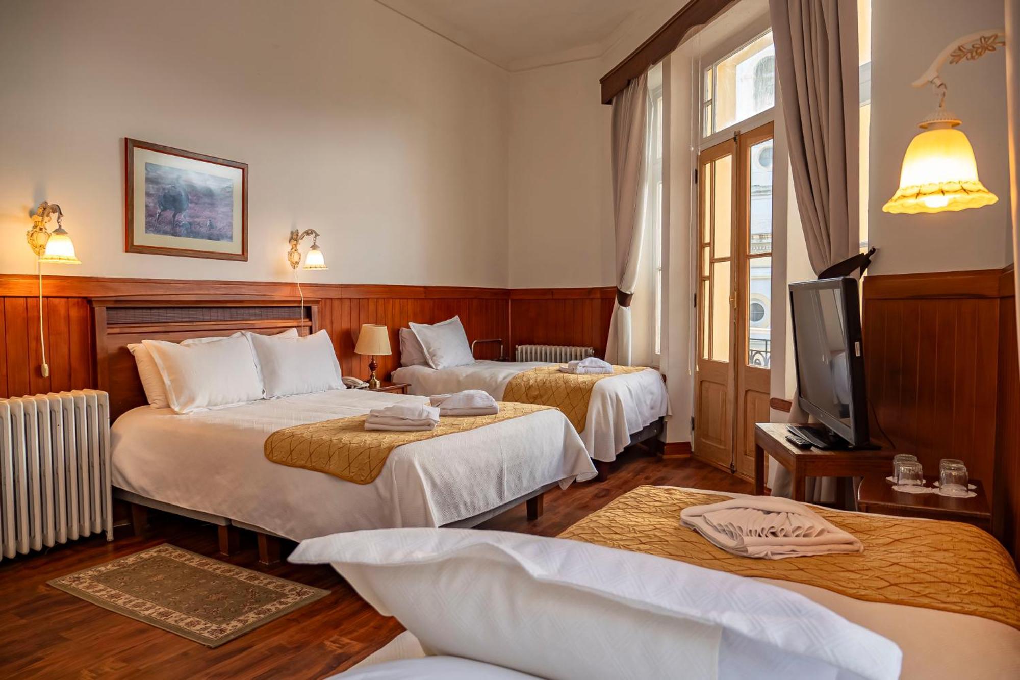 Hotel Plaza Punta Arenas Extérieur photo